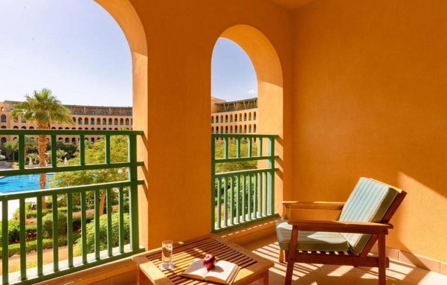 منتجع ستراند بيتش طابا هايتس