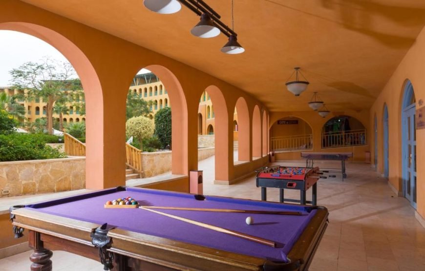 منتجع ستراند بيتش طابا هايتس