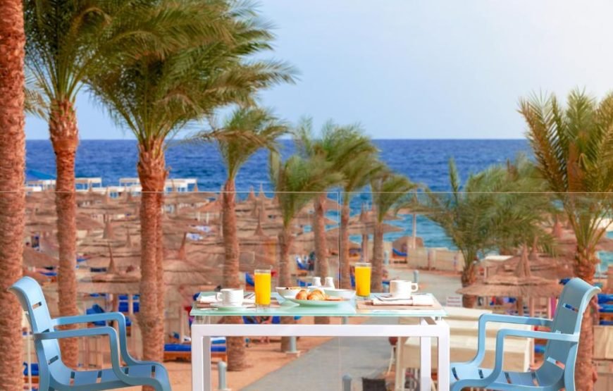 الباتروس بيتش كلوب