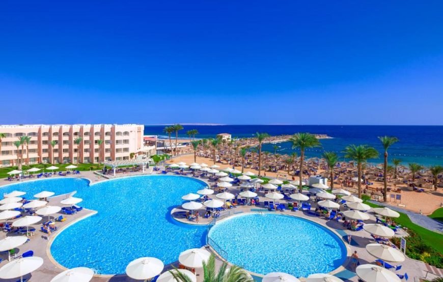 الباتروس بيتش كلوب