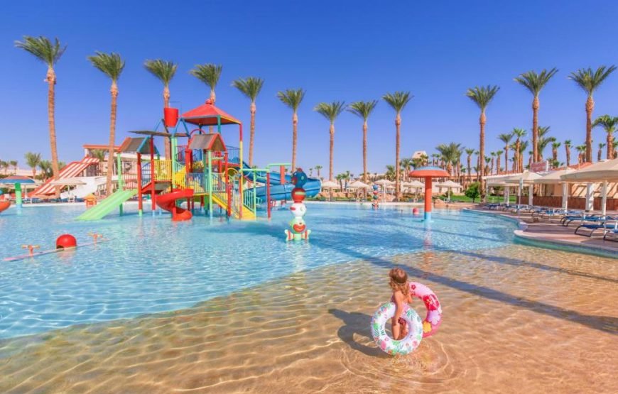 الباتروس بيتش كلوب