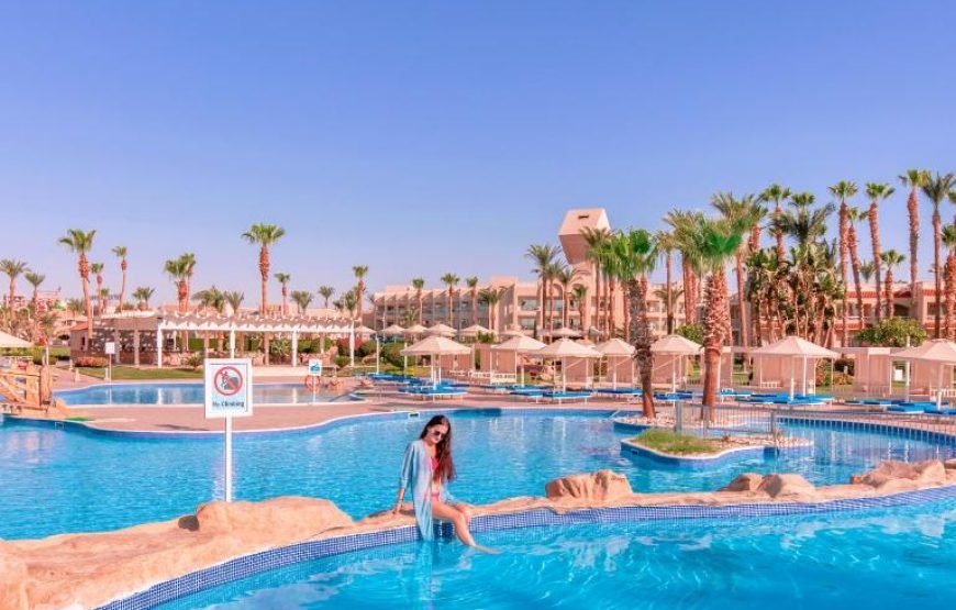 الباتروس بيتش كلوب