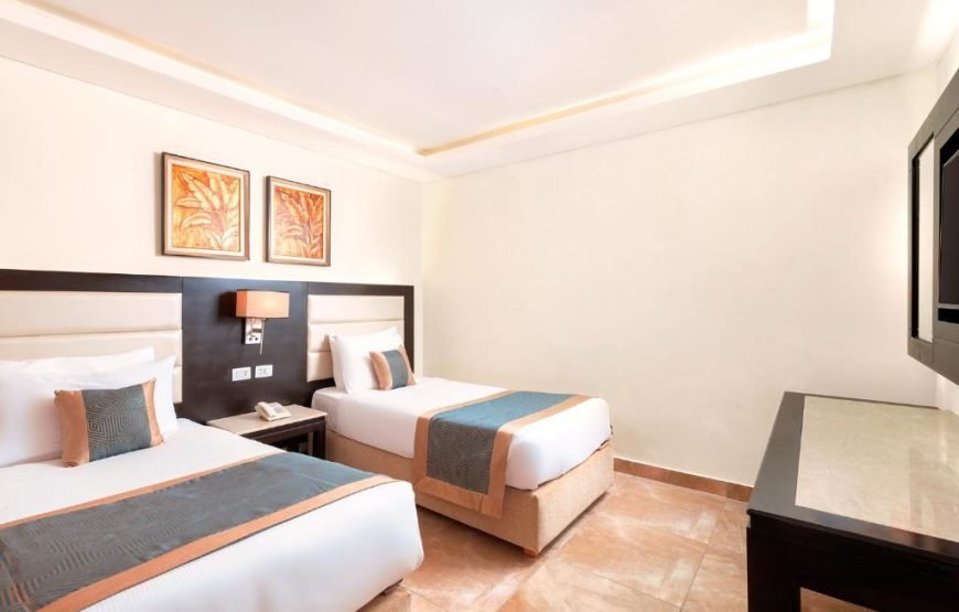 منتجع بيكالباتروس ألف ليلة وليلة – نفيرلاند الغردقة