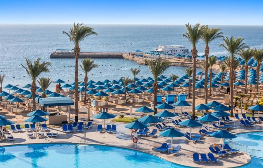 الباتروس بيتش كلوب